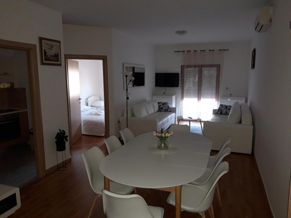 Marys Home Apartment Medugorje Exterior photo