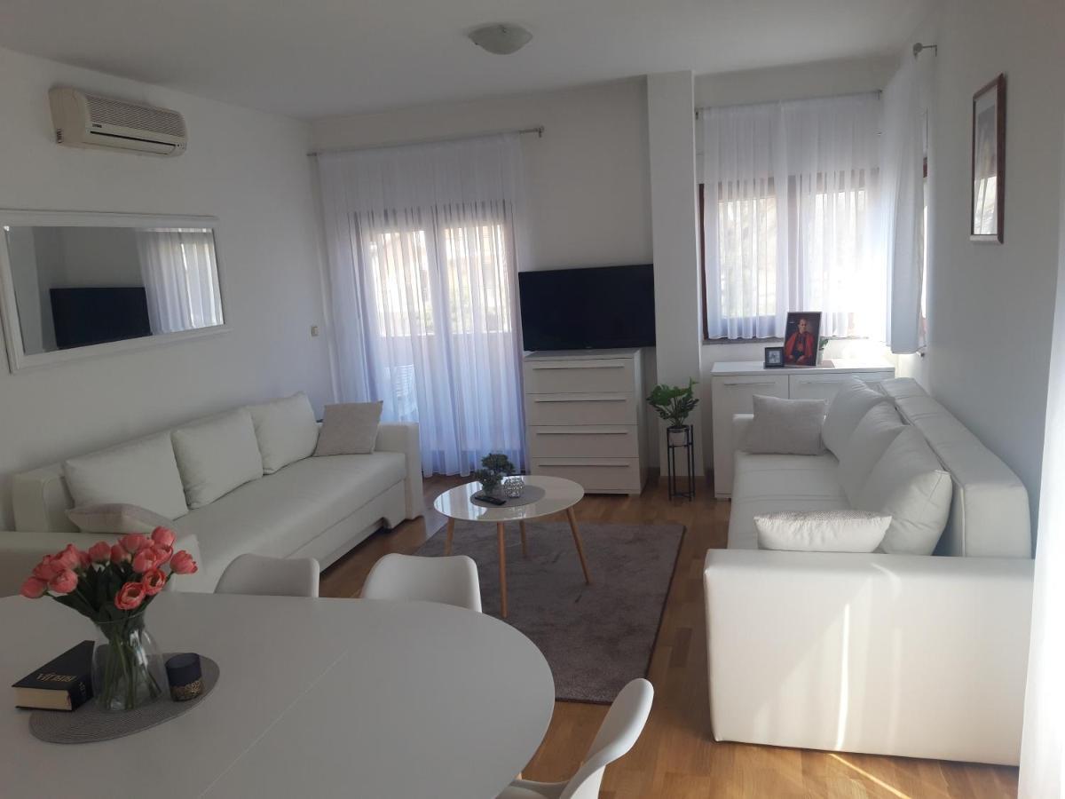 Marys Home Apartment Medugorje Exterior photo