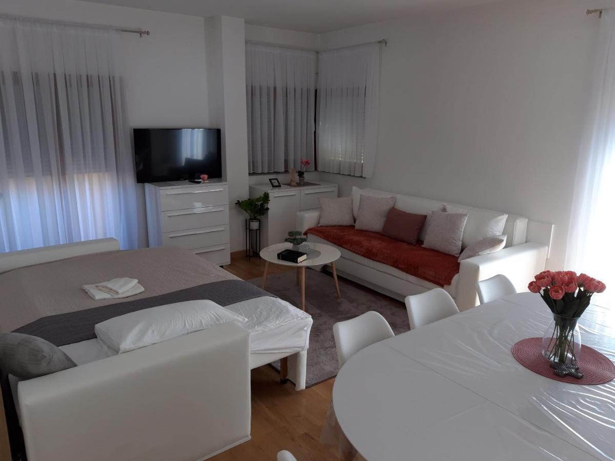 Marys Home Apartment Medugorje Exterior photo