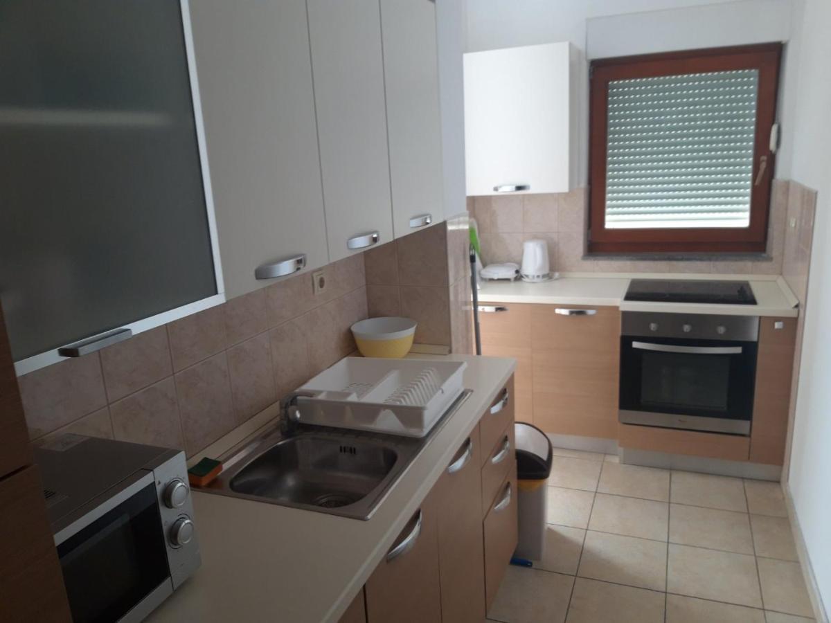 Marys Home Apartment Medugorje Exterior photo