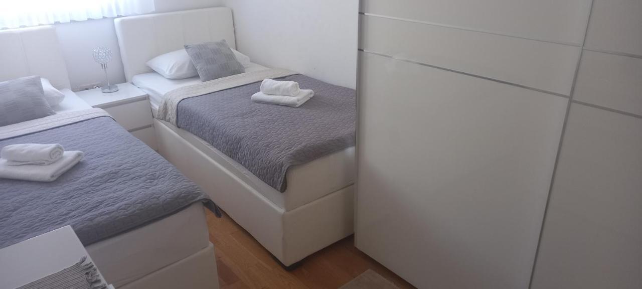 Marys Home Apartment Medugorje Exterior photo